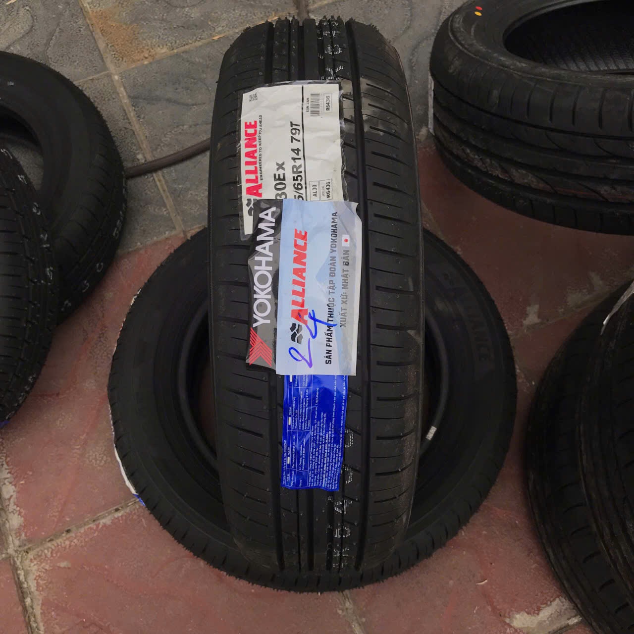 Lốp Yokohama 165/65R14 lốp Hyundai i10 lốp Getz